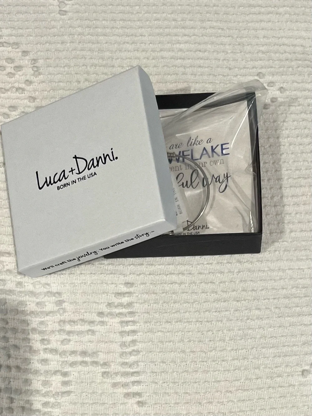 Luca + Danni new box